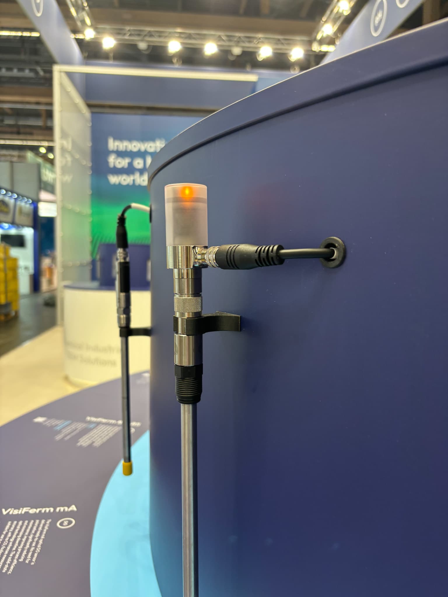 Messestand von Hamilton auf der ACHEMA 2024 in Frankfurt, Ansicht 9