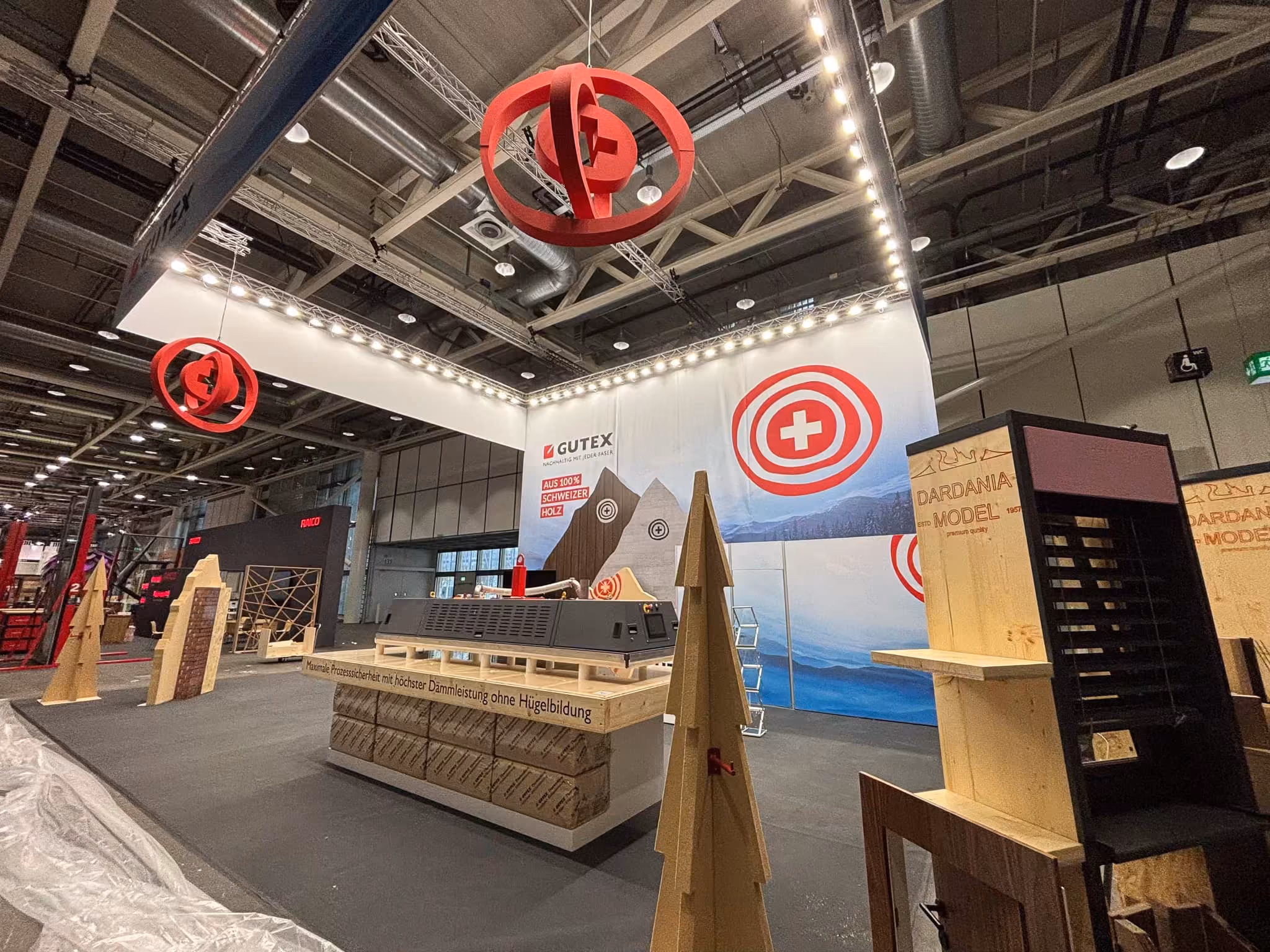 GUTEX exhibition stand at Swissbau 2022 in Basel, view 7
