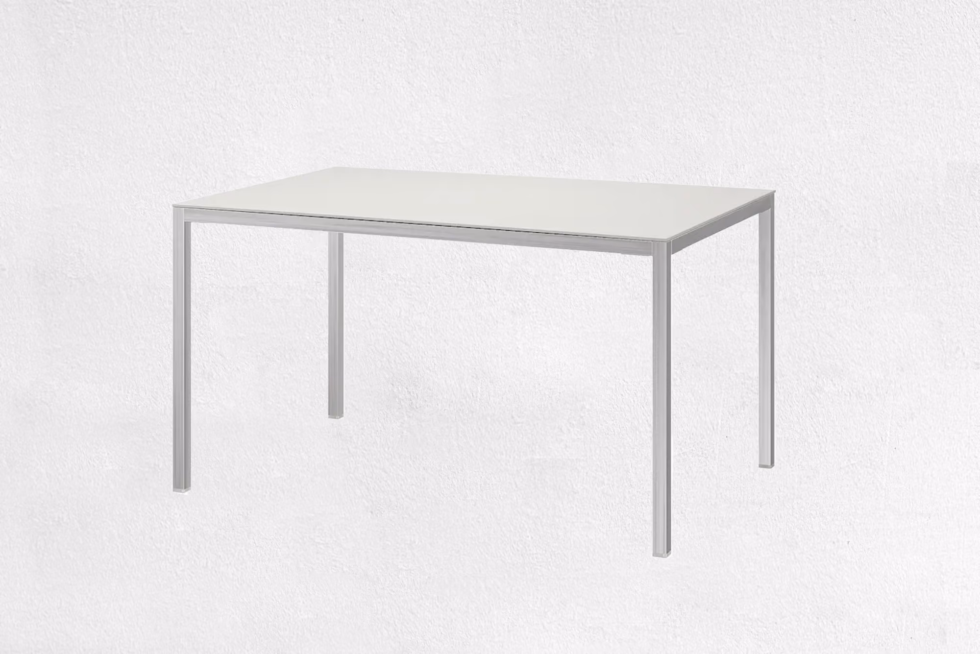 Tisch mit Glasplatte zur Miete