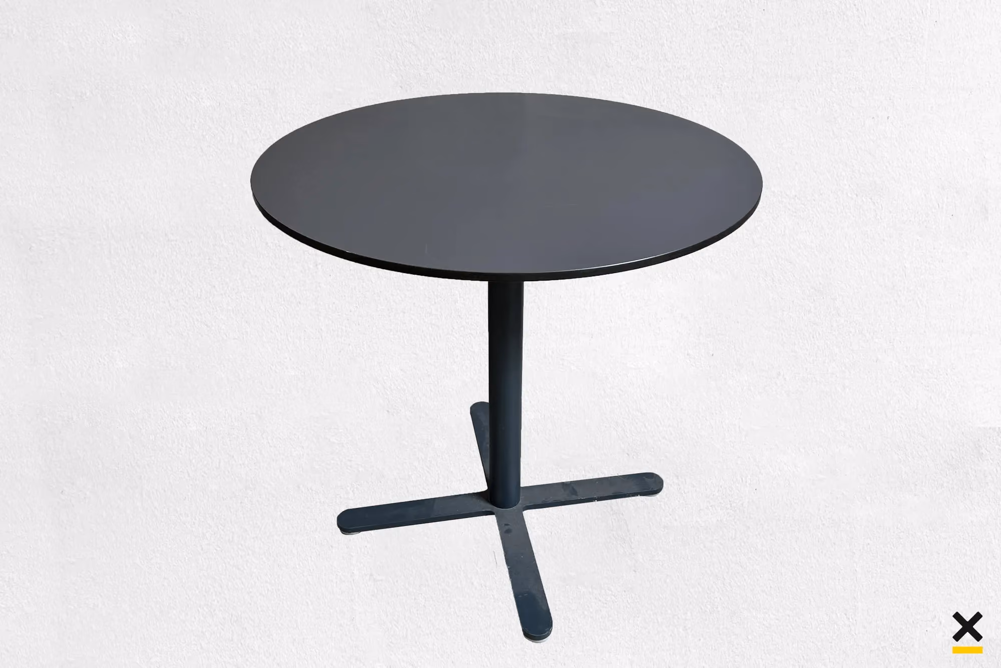 Height-adjustable table for hire, lowered