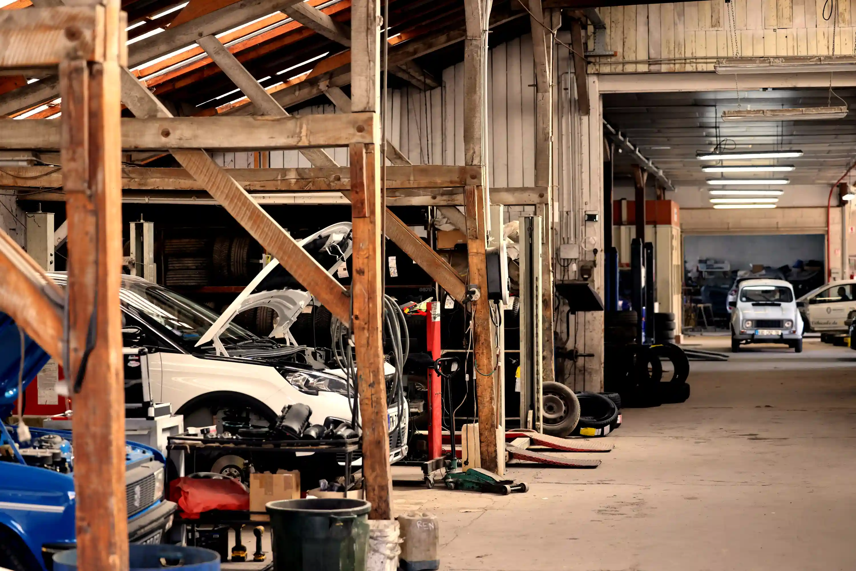 atelier du garage Varennes Auto dans l'Allier