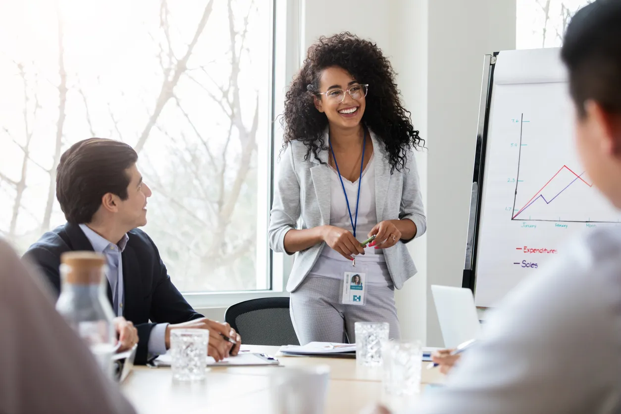 How Employee Recognition Leads to Business Growth 
