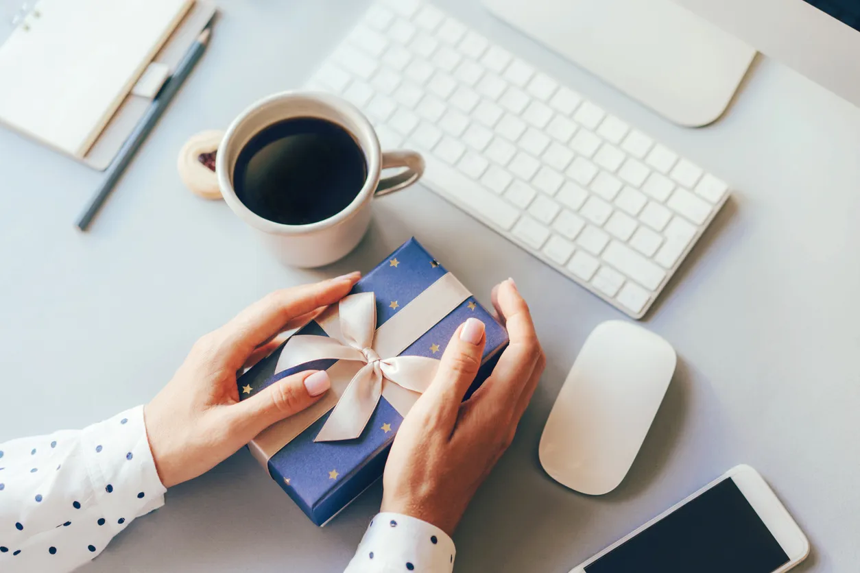 Gifts Your Employees Really Want This Holiday Season