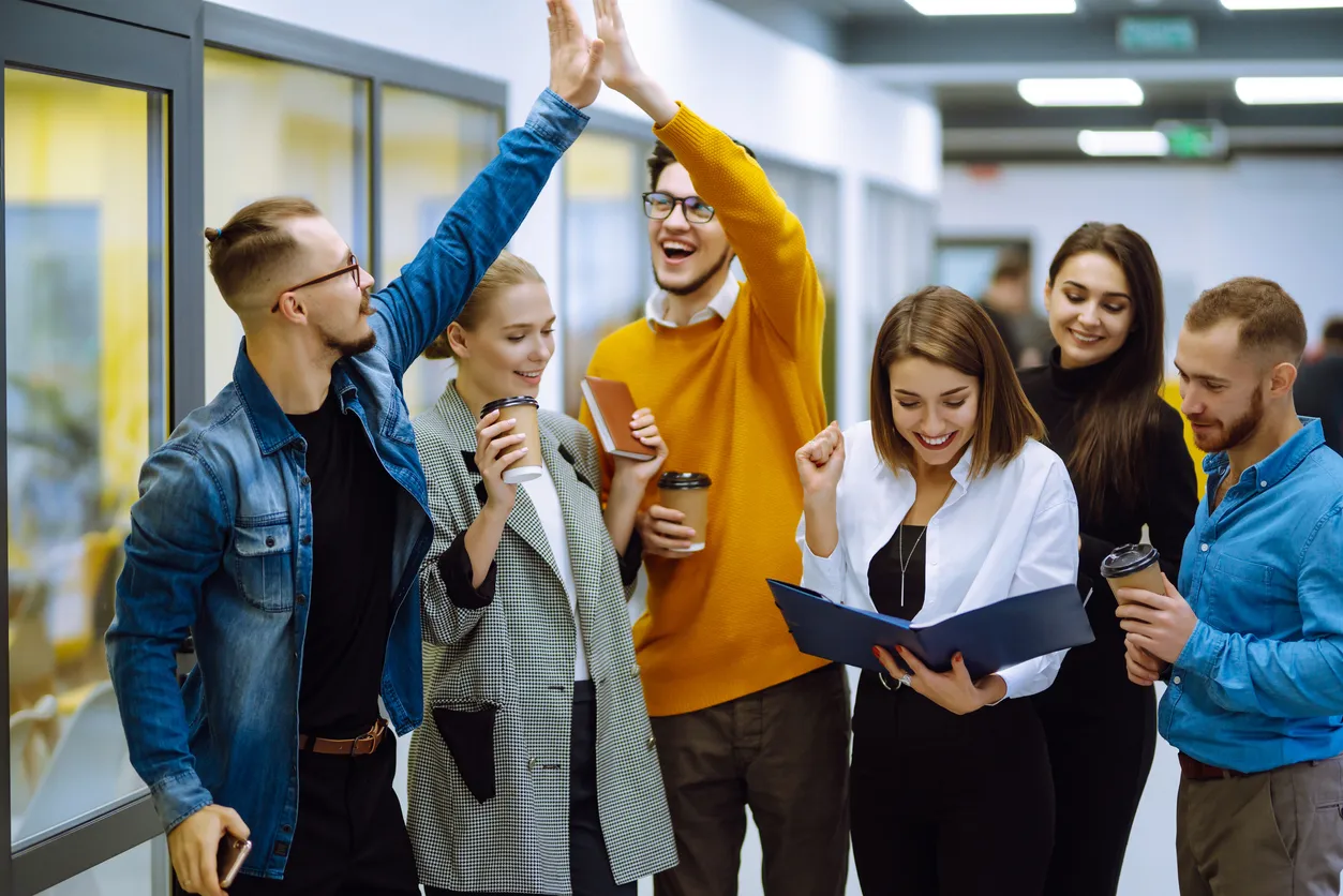 21 Team Building Activities to Boost Engagement 