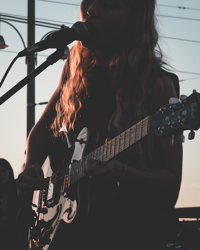 Sept 19 | Live in the Plaza