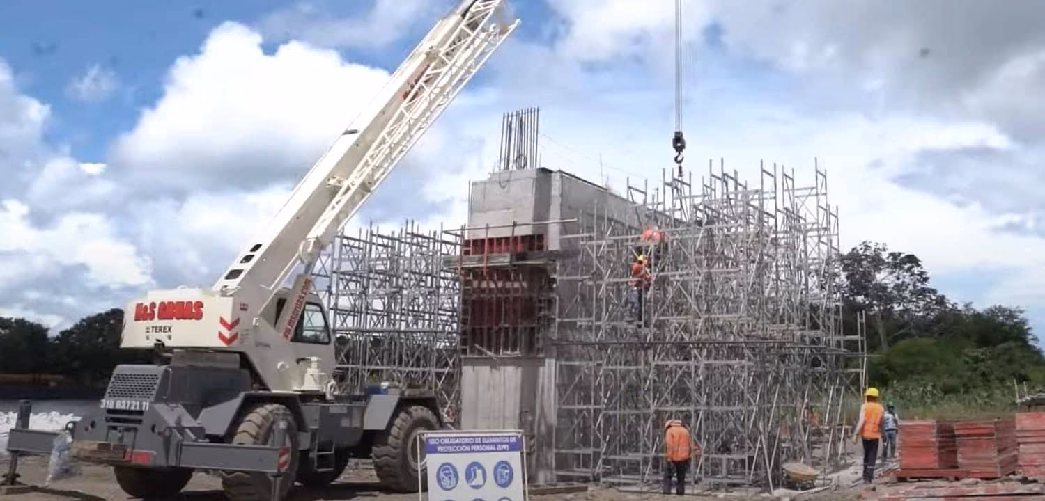 Aumentar la seguridad y la eficiencia de las obras de construcción con la biometría