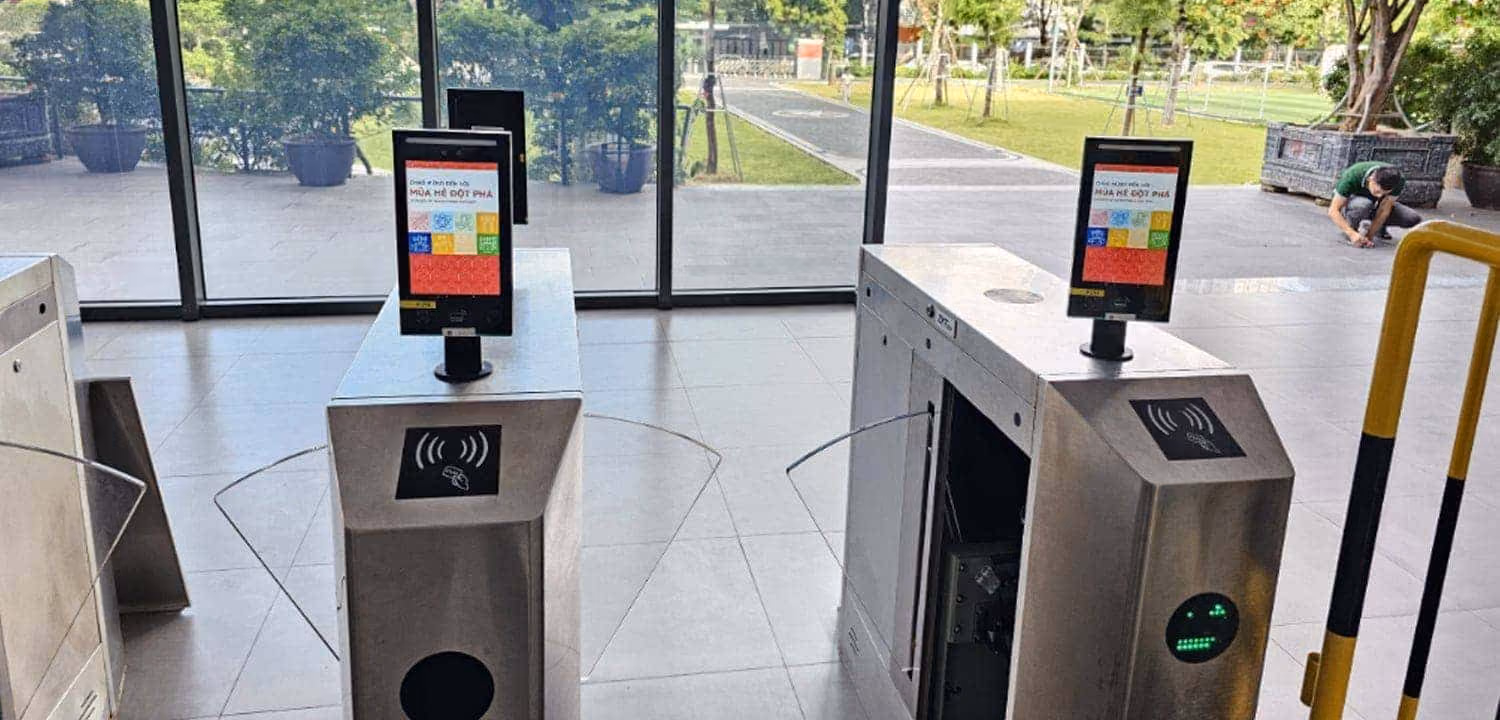 Mejora del control de acceso a las escuelas con biometría en Vietnam