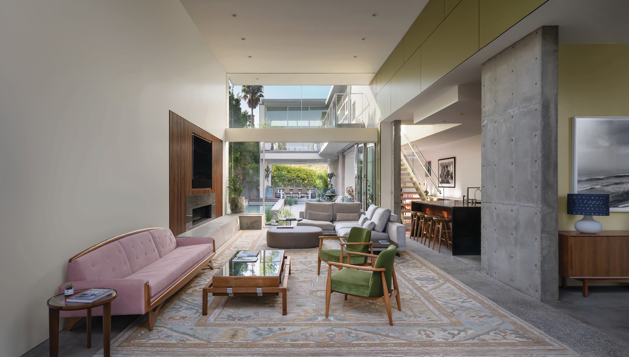 Design Vibes Highlights Coastal California Residence’s Enduring Design