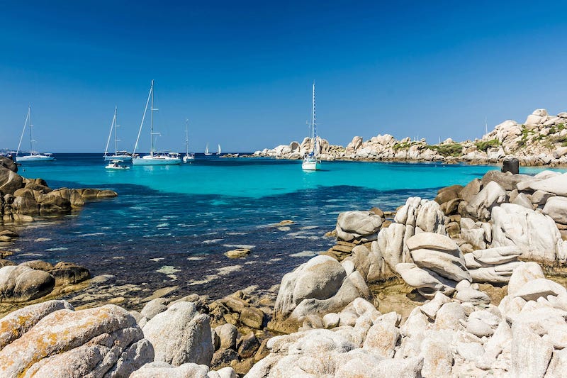 Les plus beaux mouillages en Corse