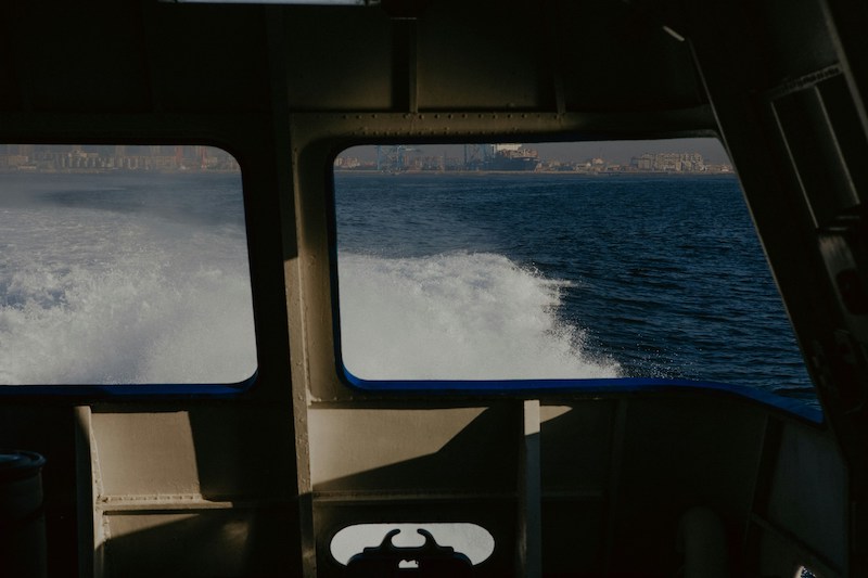 How to react in the event of a man overboard? (MOB)