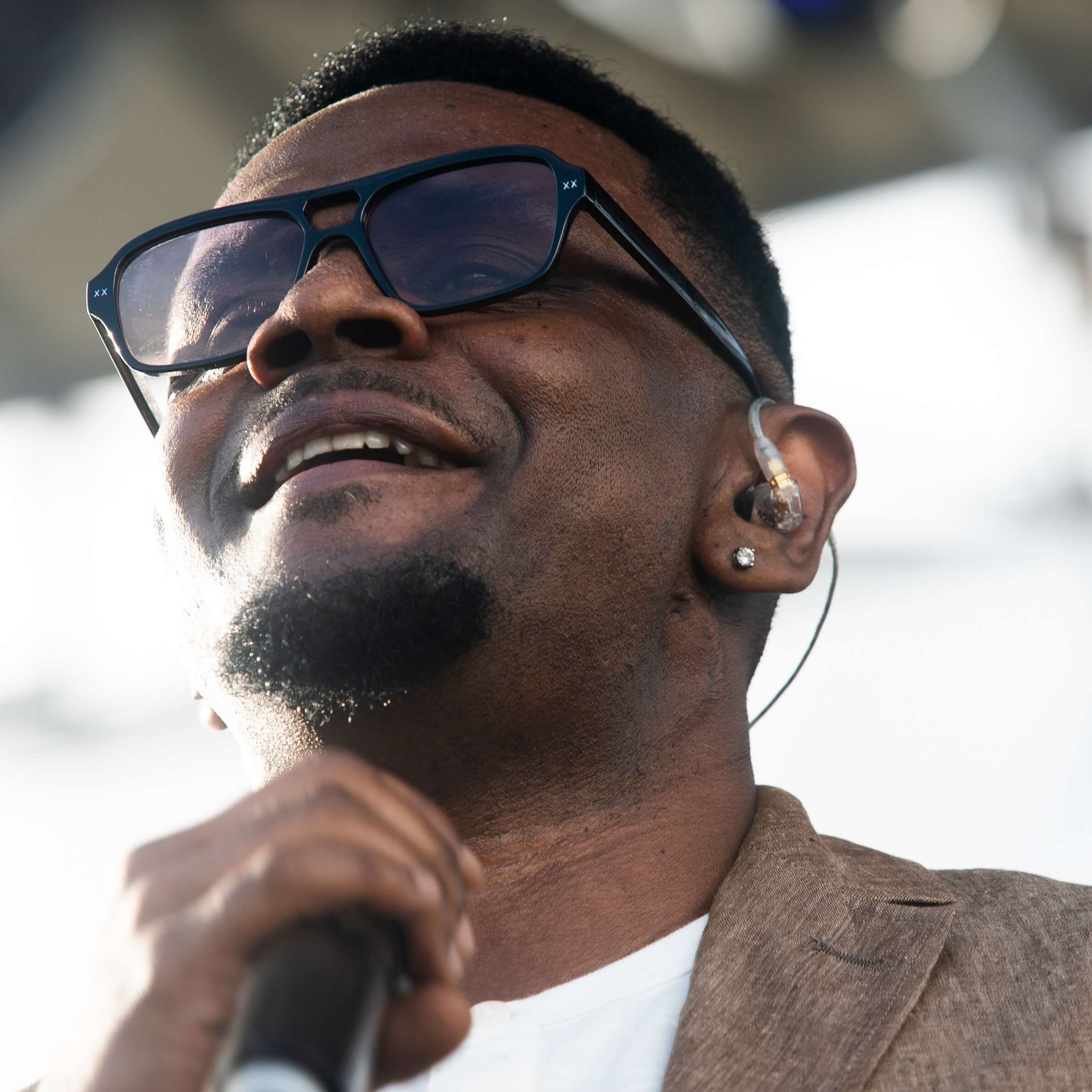 Why every singer needs to invest in in-ear monitors - earLAB