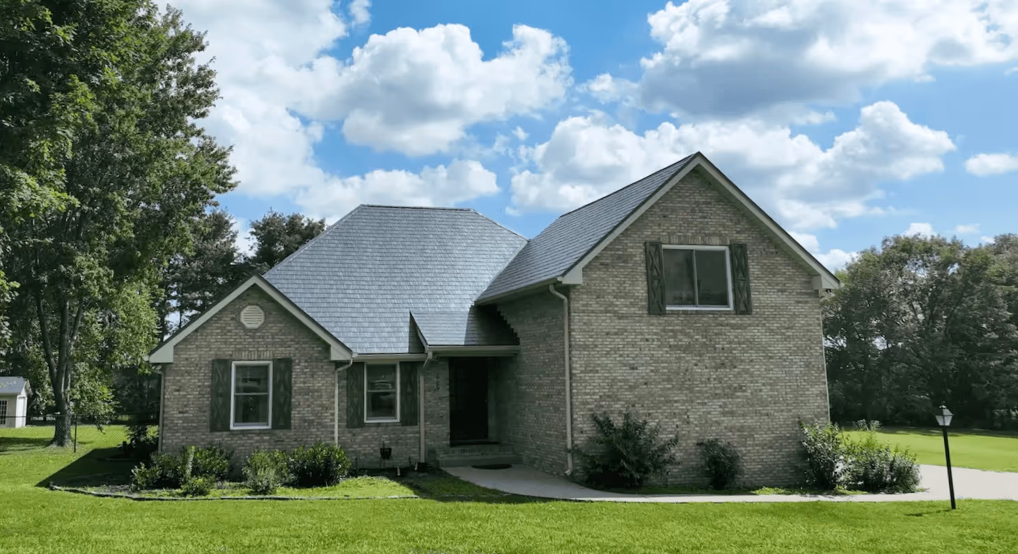 Comparing Metal Roofs to Asphalt Shingles: Which is Right for Your Home?
