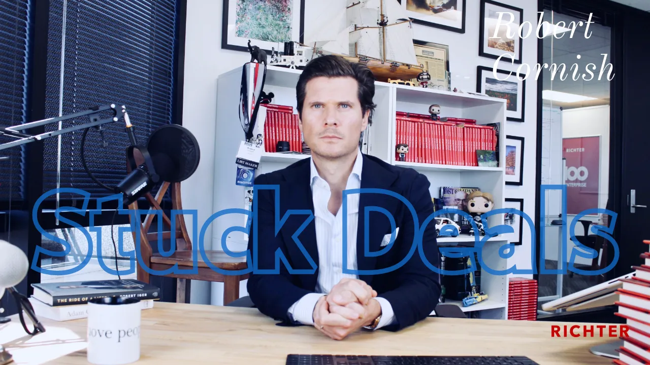  The Art of Closing B2B Deals: Insights from a Sales Veteran