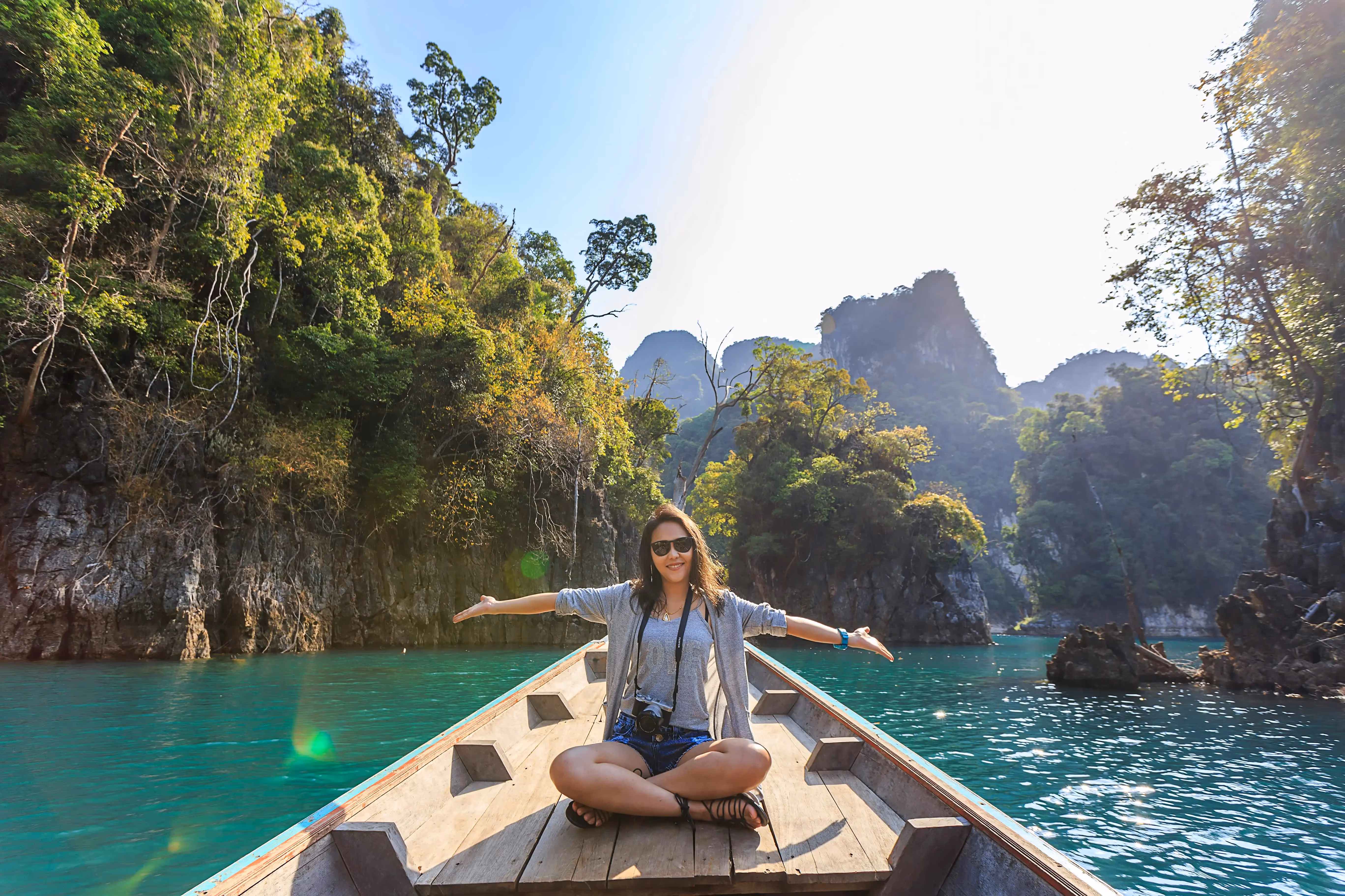 Chase Sapphire Preferred woman traveling
