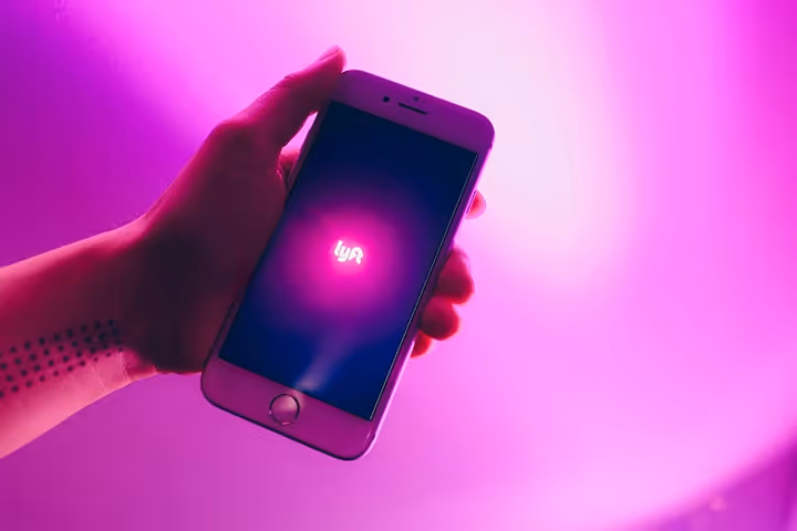 Lyft All Pink Access