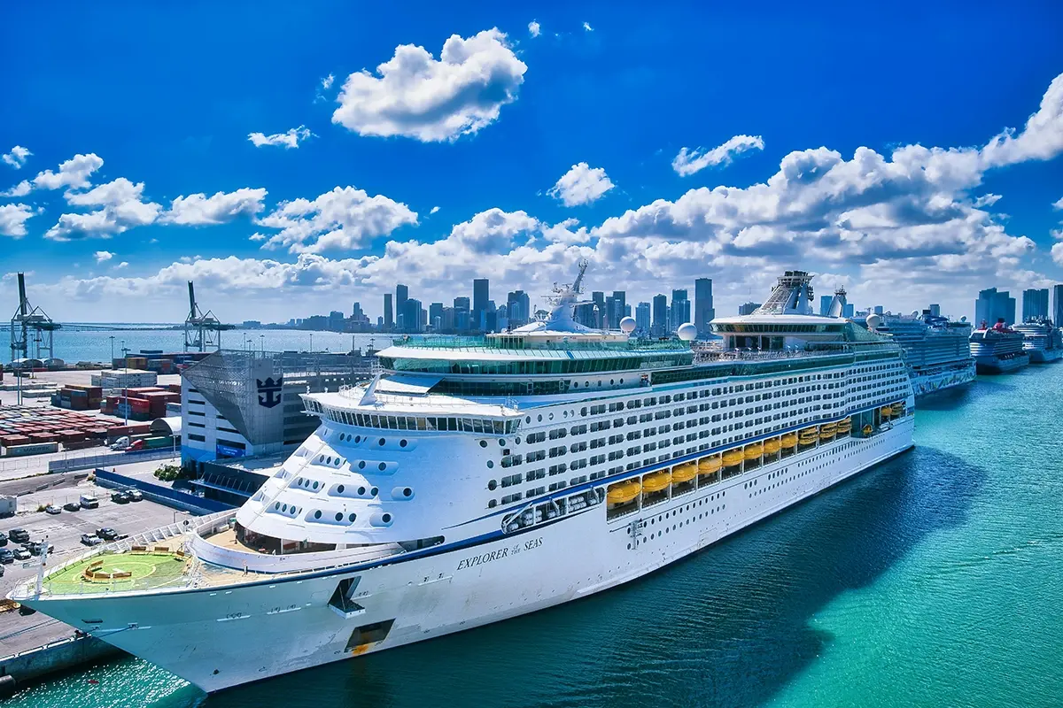 Royal Caribbean cruise ship at port representing the new Royal ONE Visa Signature credit card earning 3x to 4x points on Royal Caribbean Celebrity Cruises and Silversea purchases