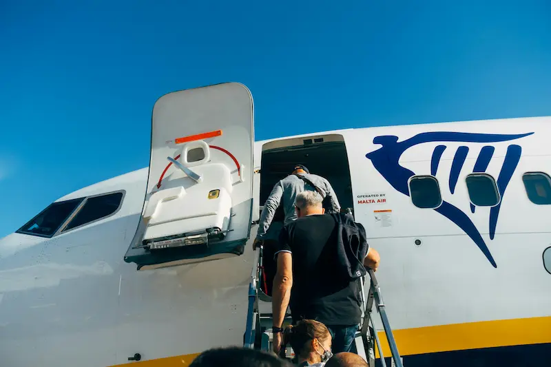 Spirit Travel More card alternatives in 2026 including Delta United and American Airlines co-branded cards with free bag benefits