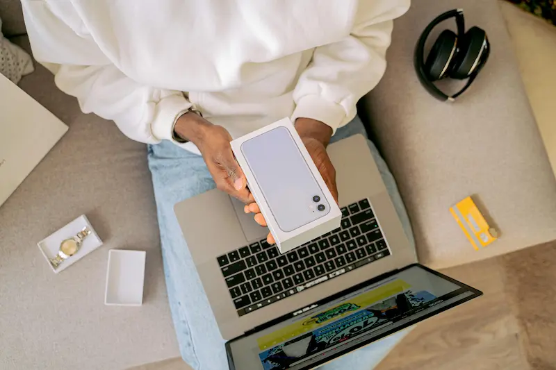 American Express shopping protections 2026 including extended warranty purchase protection and return protection on eligible purchases