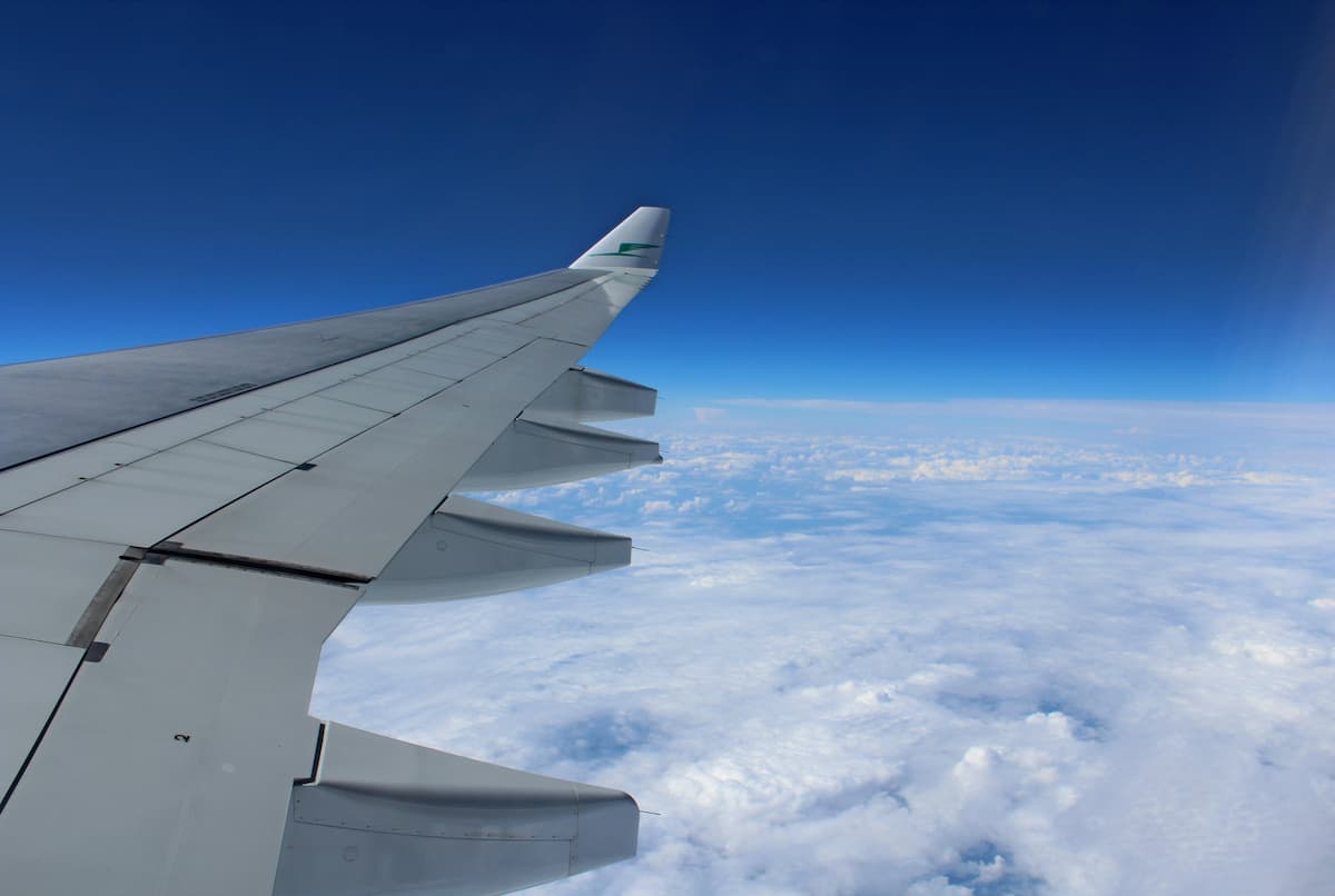Atmos Rewards Summit Visa Infinite Card review 2026 showing whether the 395 dollar annual fee is worth it for Alaska Airlines loyalists