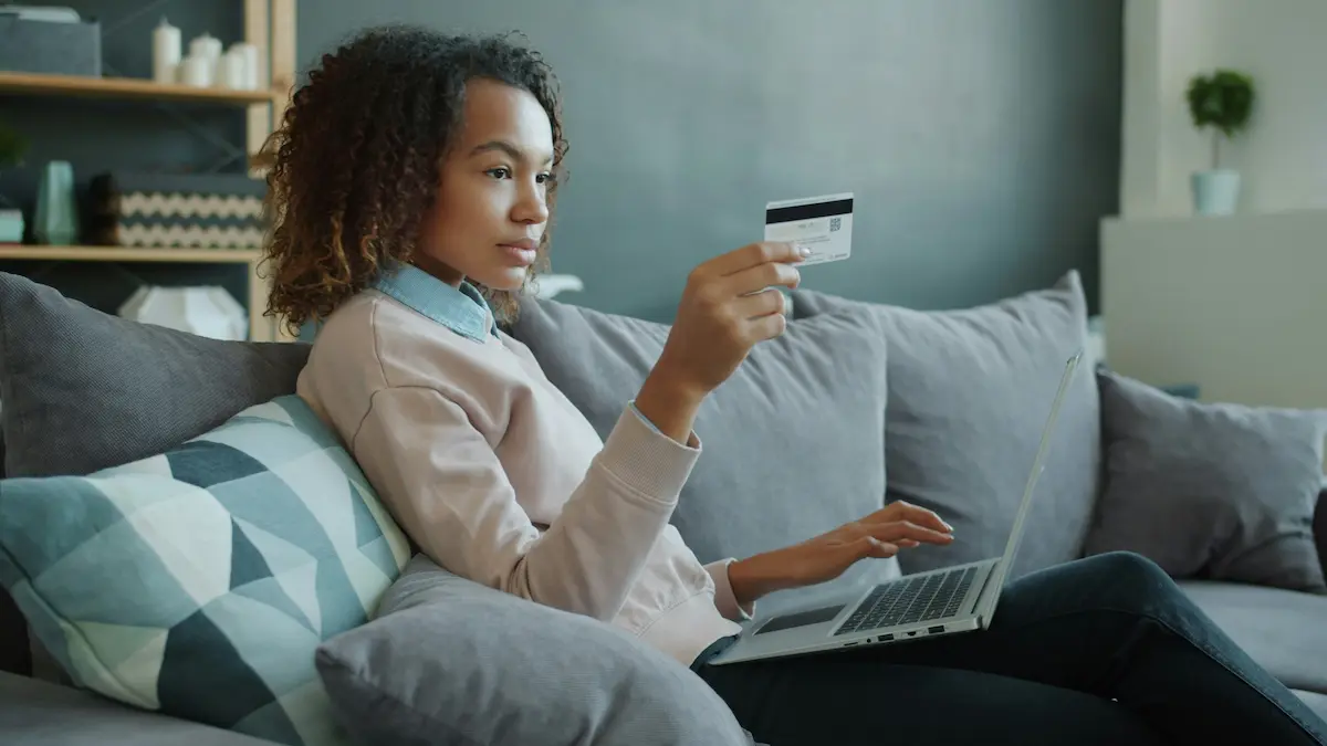 Chase Sapphire Preferred Card vs U.S. Bank Altitude Reserve Visa Infinite Card comparison for travel rewards in 2026