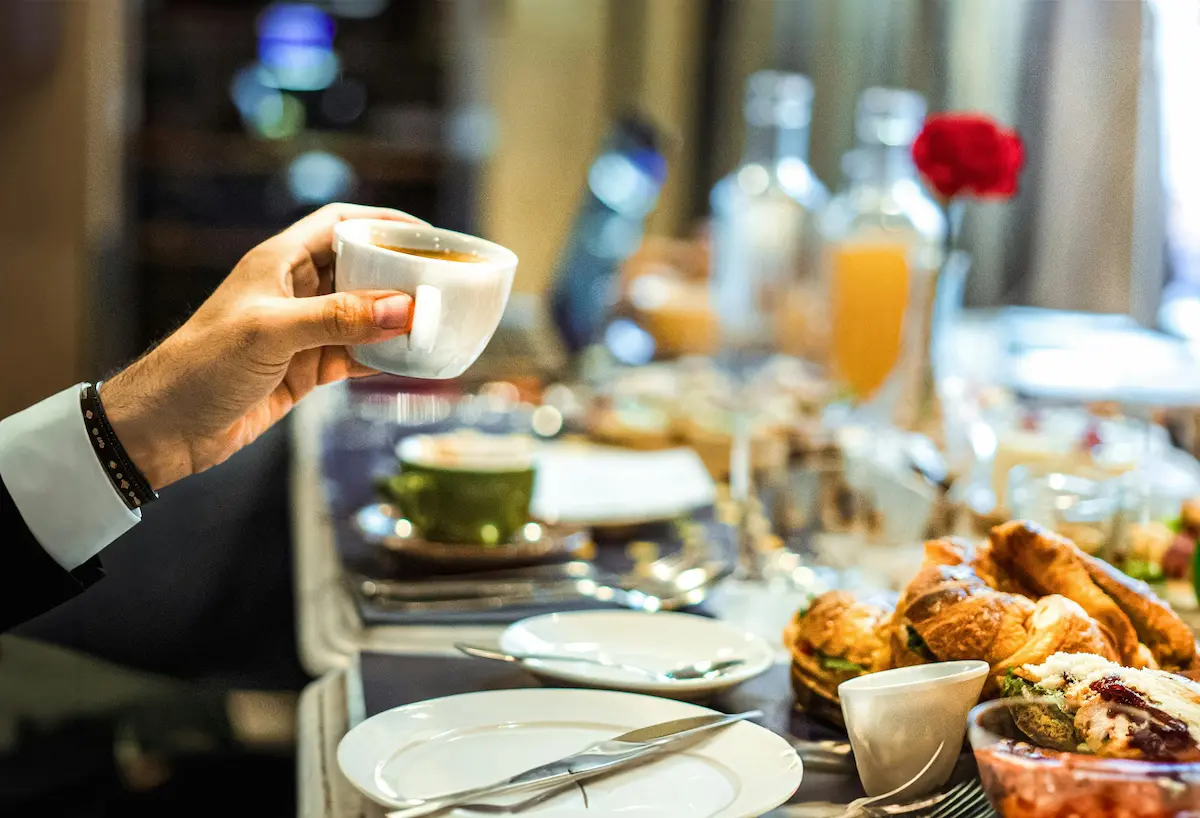 American Express Gold Card versus Hilton Honors Aspire Card comparison 2026 showing flexible Membership Rewards versus Hilton Diamond status and free nights