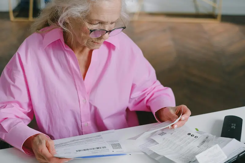 AARP Essential Rewards Mastercard pros and cons 2026