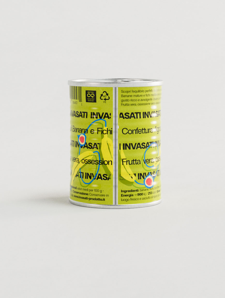 A cylindrical jar label designed in Italian displays a meticulous blend of text and imagery, photographed in bright studio lighting against a white backdrop. The packaging design features repetitive bold typography, emphasizing the word “INVASATI” as a key branding element, layered with product information in smaller type. A minimal banana illustration, accented with geometric touches in blue and red, intersects the typographic field. The balance of structure and spontaneity reflects thoughtful creative direction and identity design by a branding agency, offering a refined yet distinct look for artisanal food packaging.