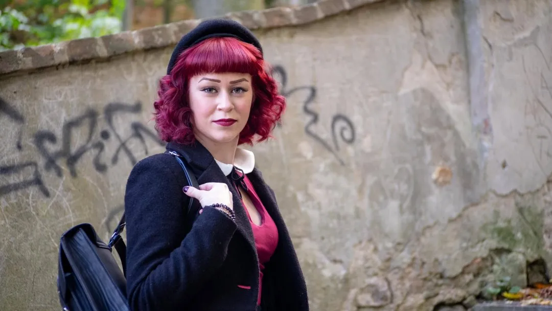 Psycholožka: Dítě může na telefonu trávit spoustu času z nudy (Rozhovor)