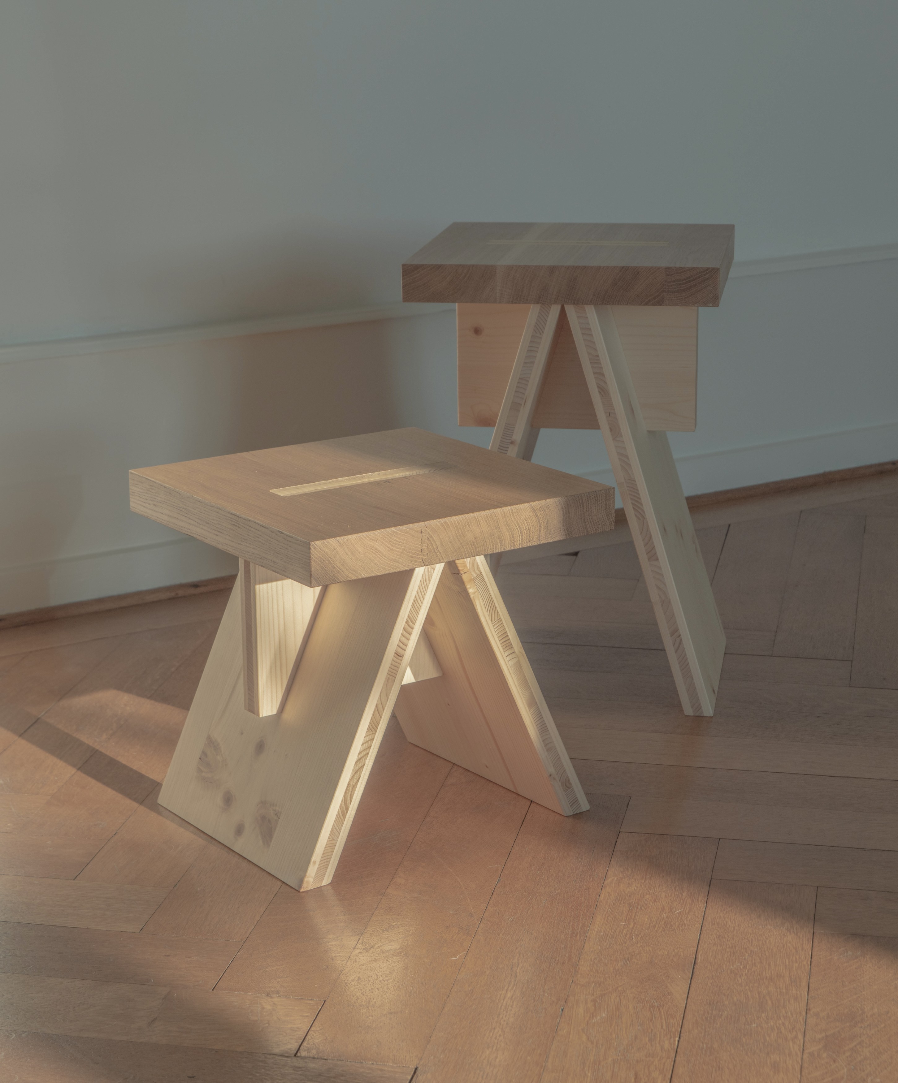 Image 3D qui représente le salon du projet de cinq villas mitoyennes