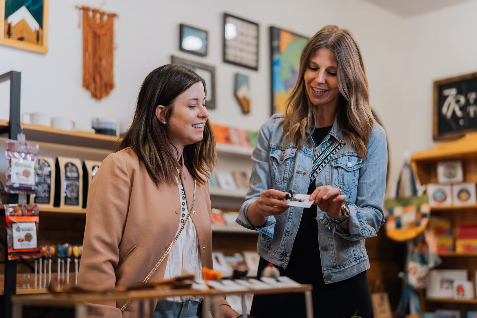 Medicine Hat Saamis Tepee.