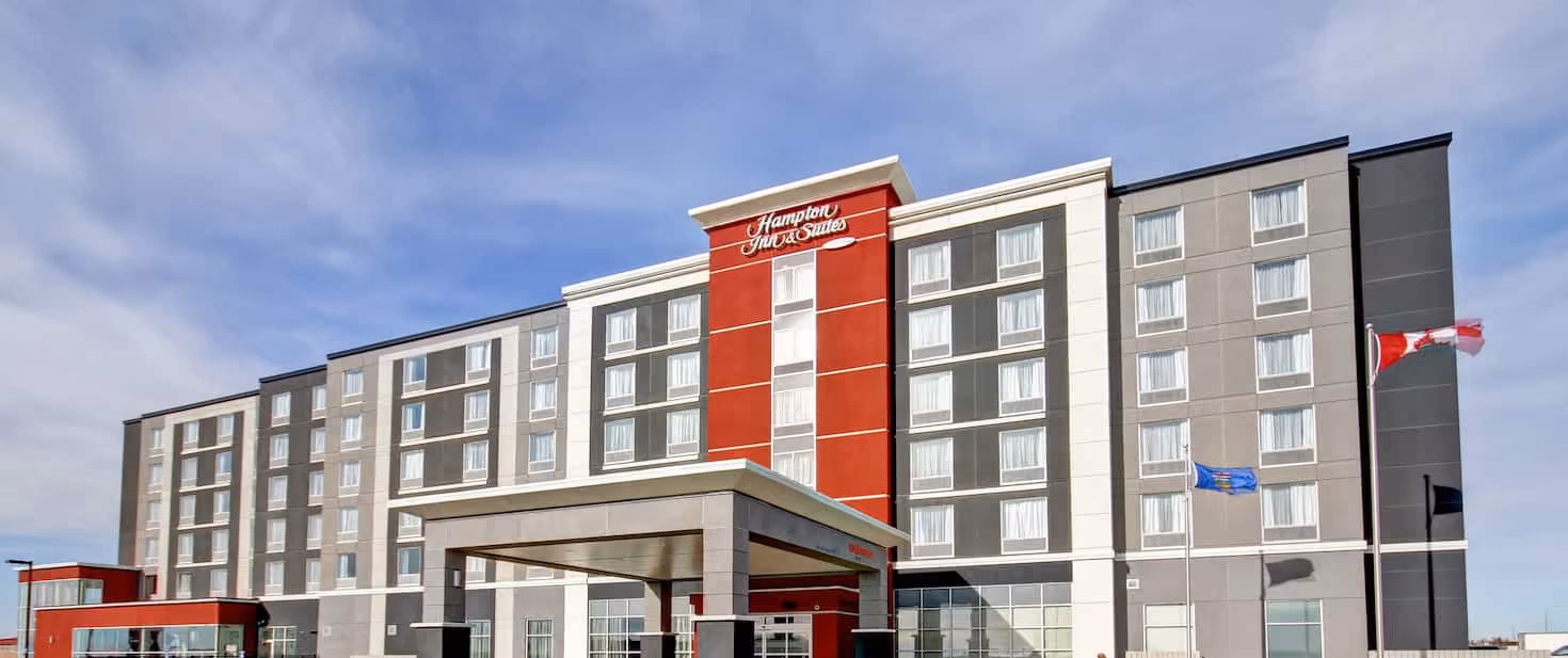 Hampton Inn & Suites by Hilton
