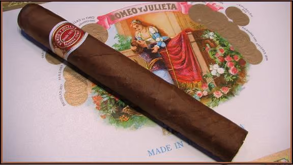 Mac's Cigar Store