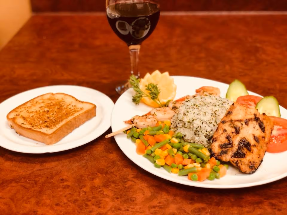 Humpty's Family Restaurant