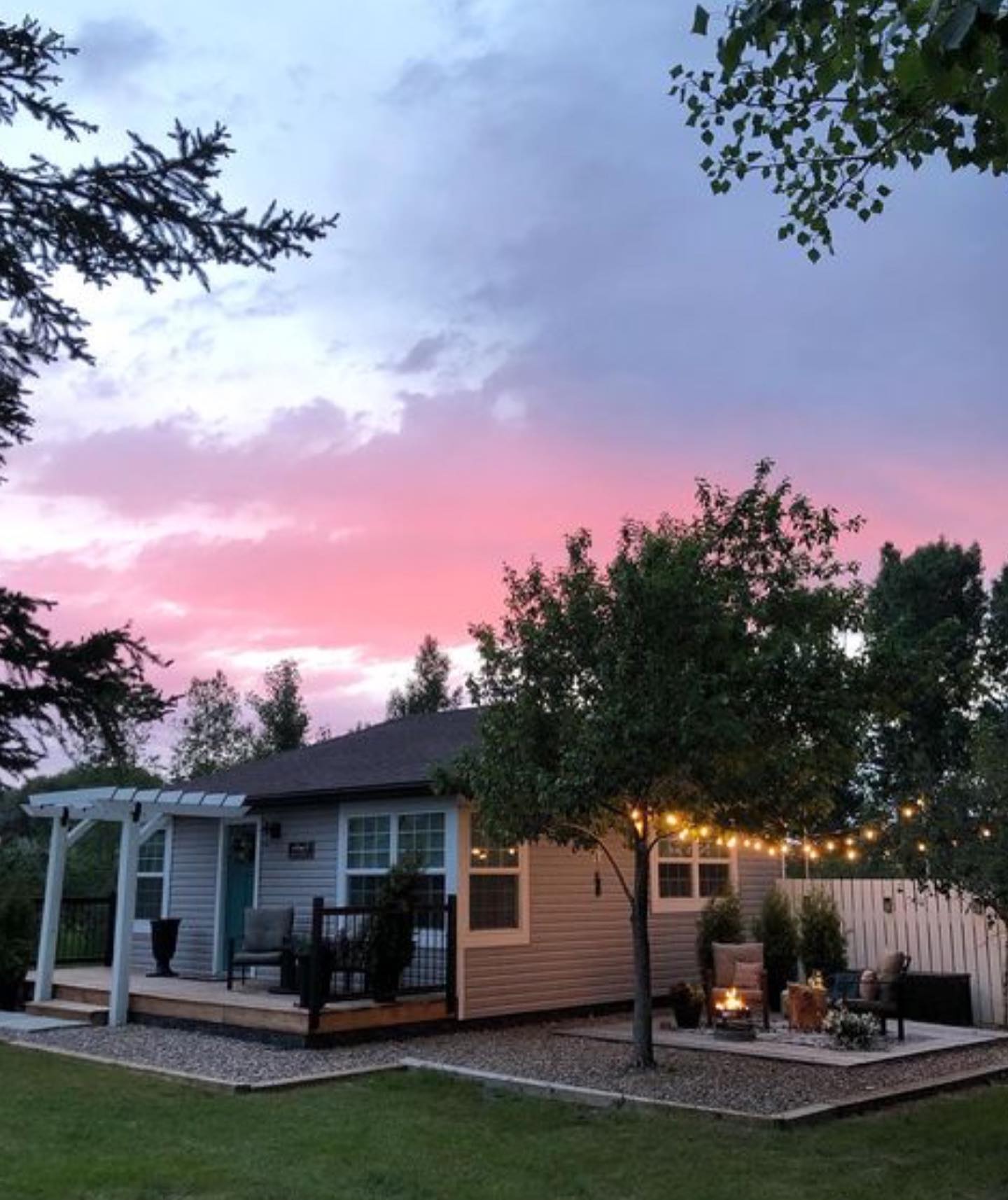 Medicine Hat Summers Accommodations