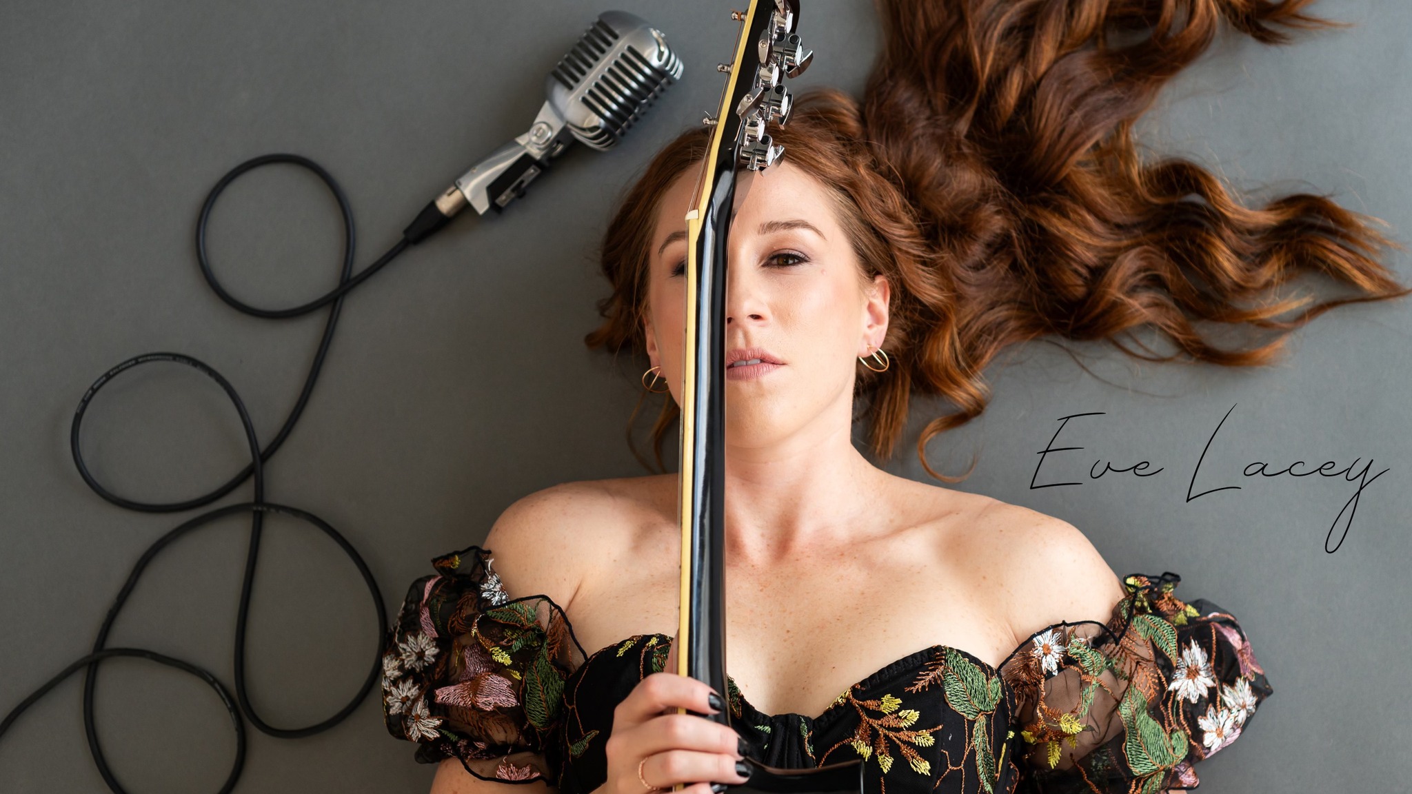Live Music with Eve Lacey