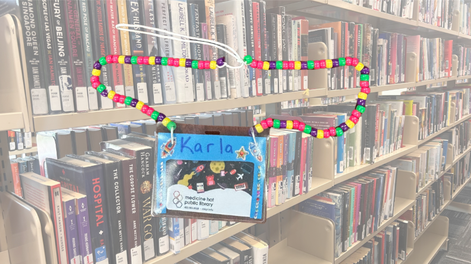Family Craft: Library Card Holders (ages 12 and under)