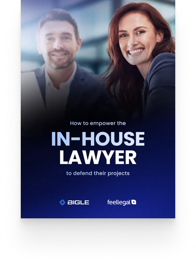 Two smiling lawyers with their arms crossed. Cover of Bigle's ebook about the in-house lawyer.