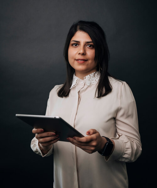 Zahra Motraghi