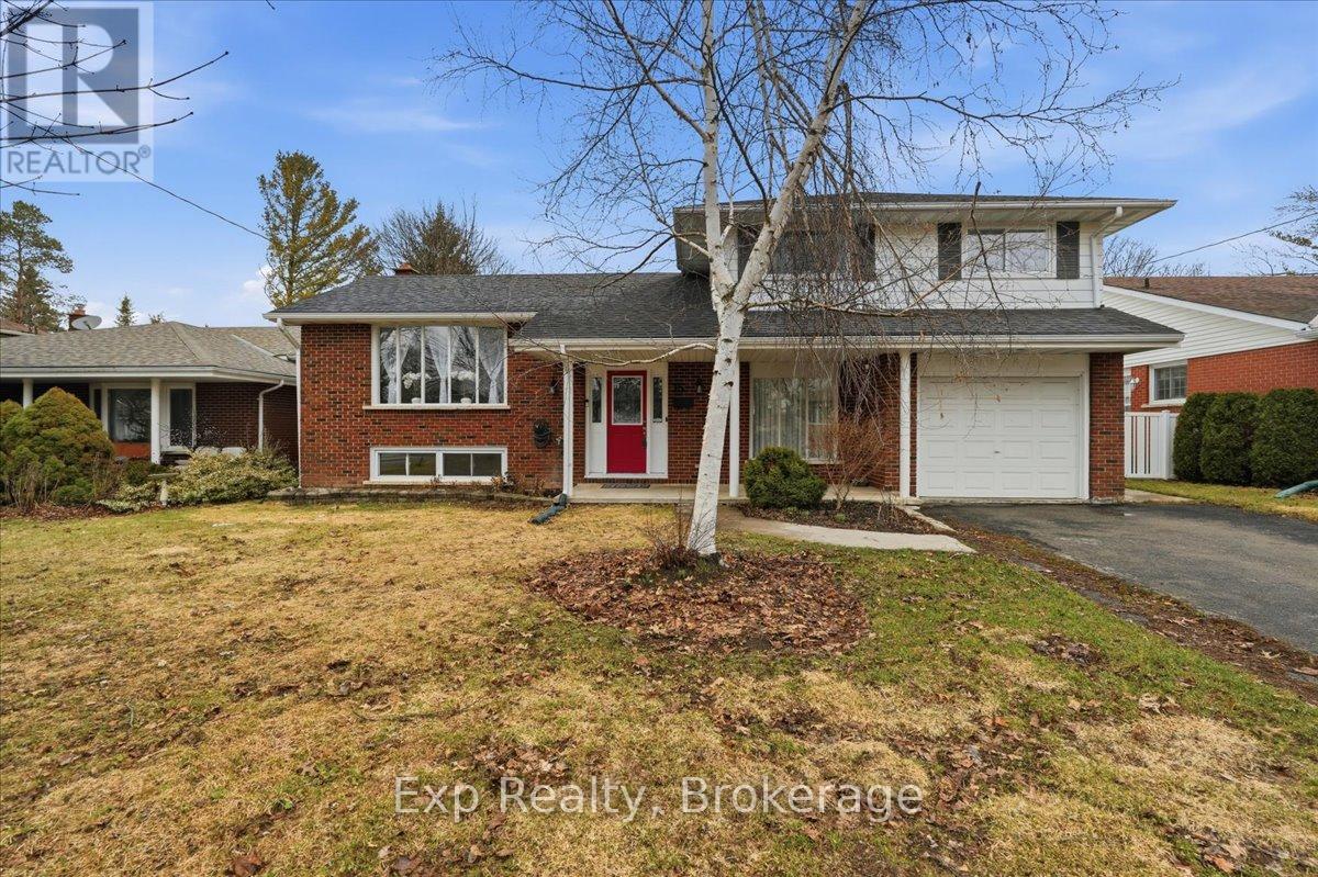 15 THORNCLIFFE DRIVE