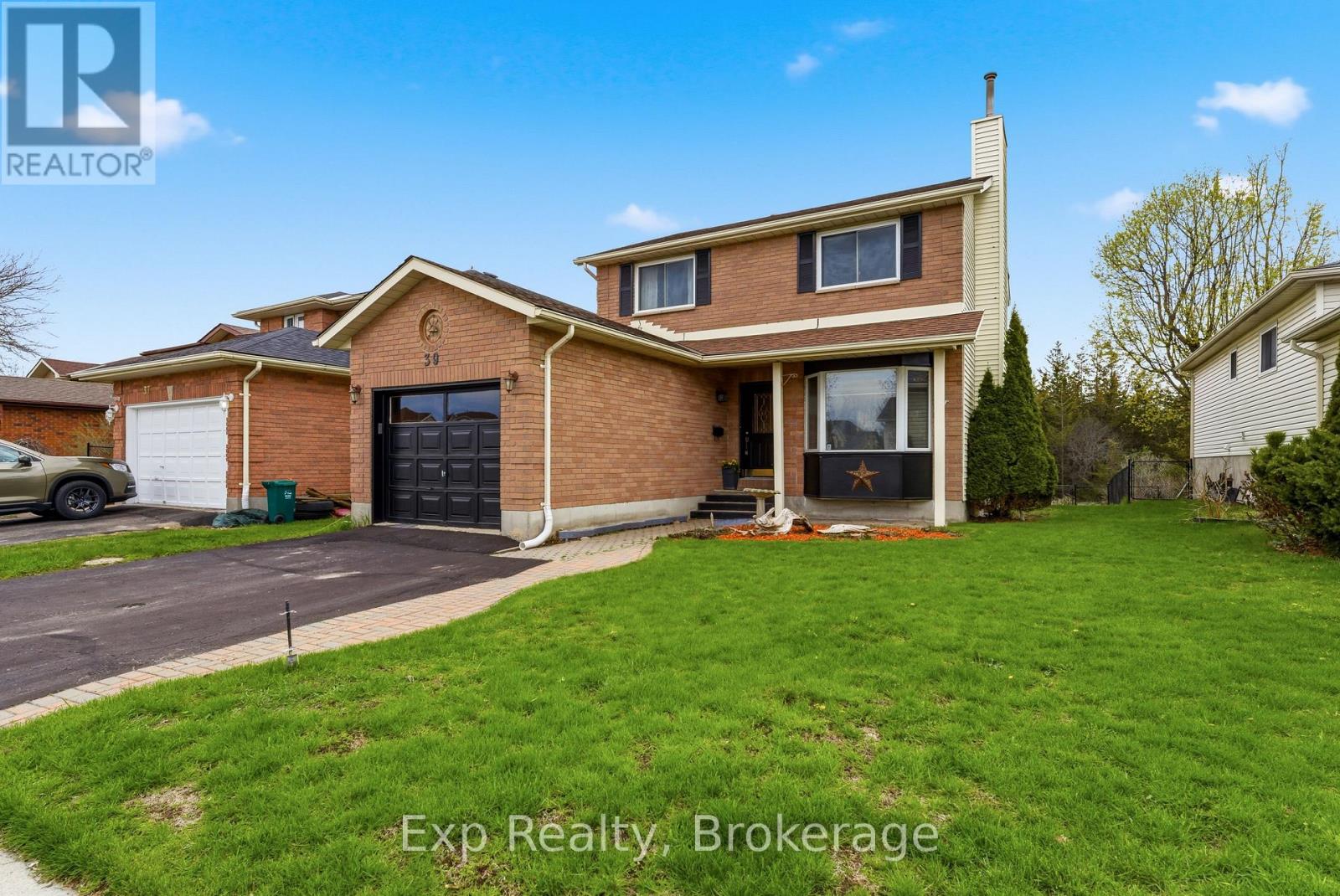 39 SHERWOOD CRESCENT