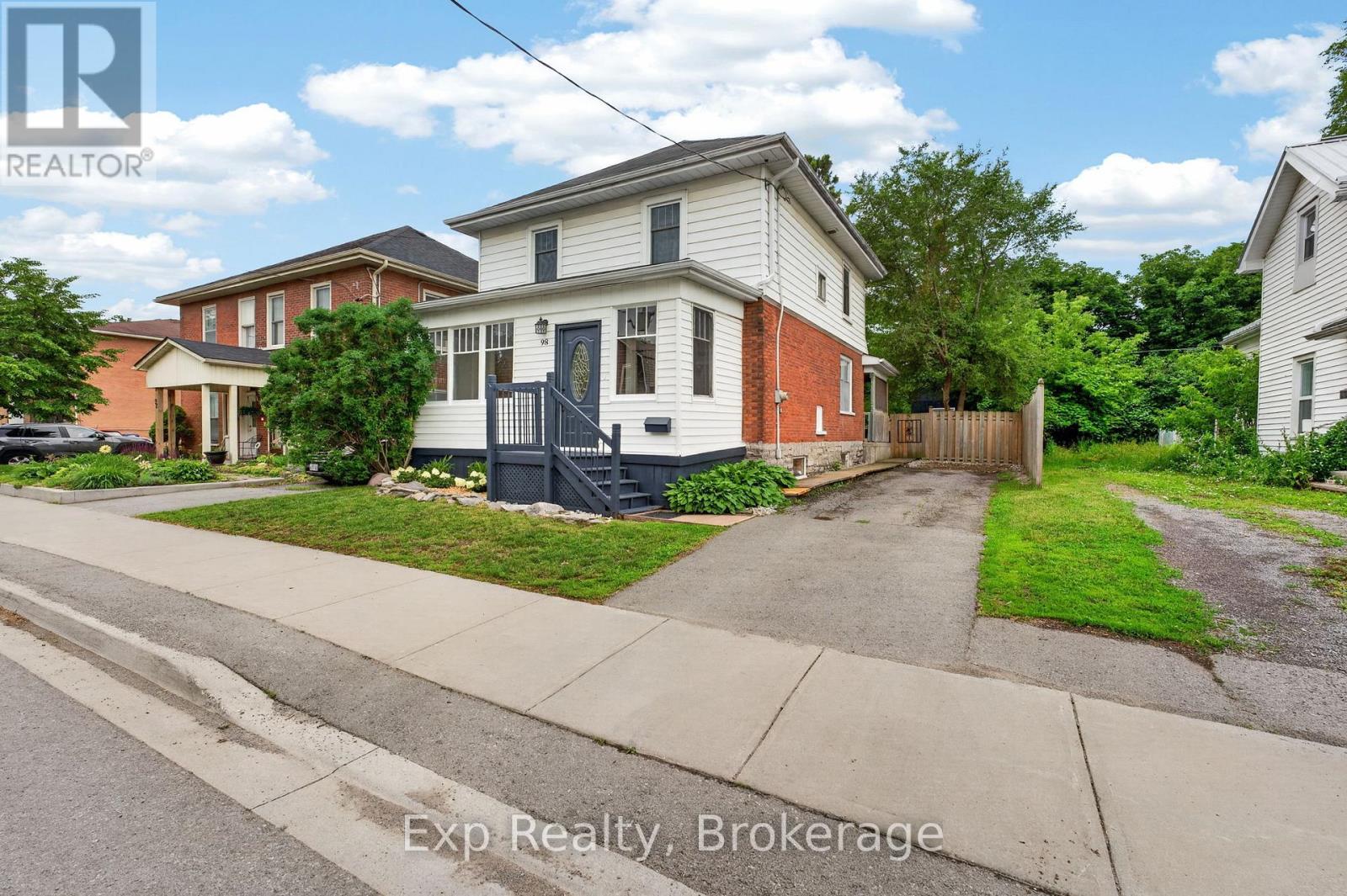 98 CEDAR STREET