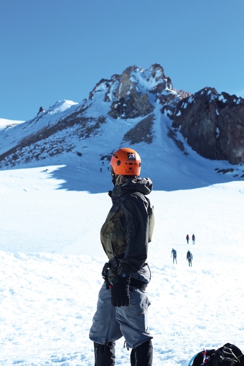 Student on T2 Mountain trip looking at Mt Shasta