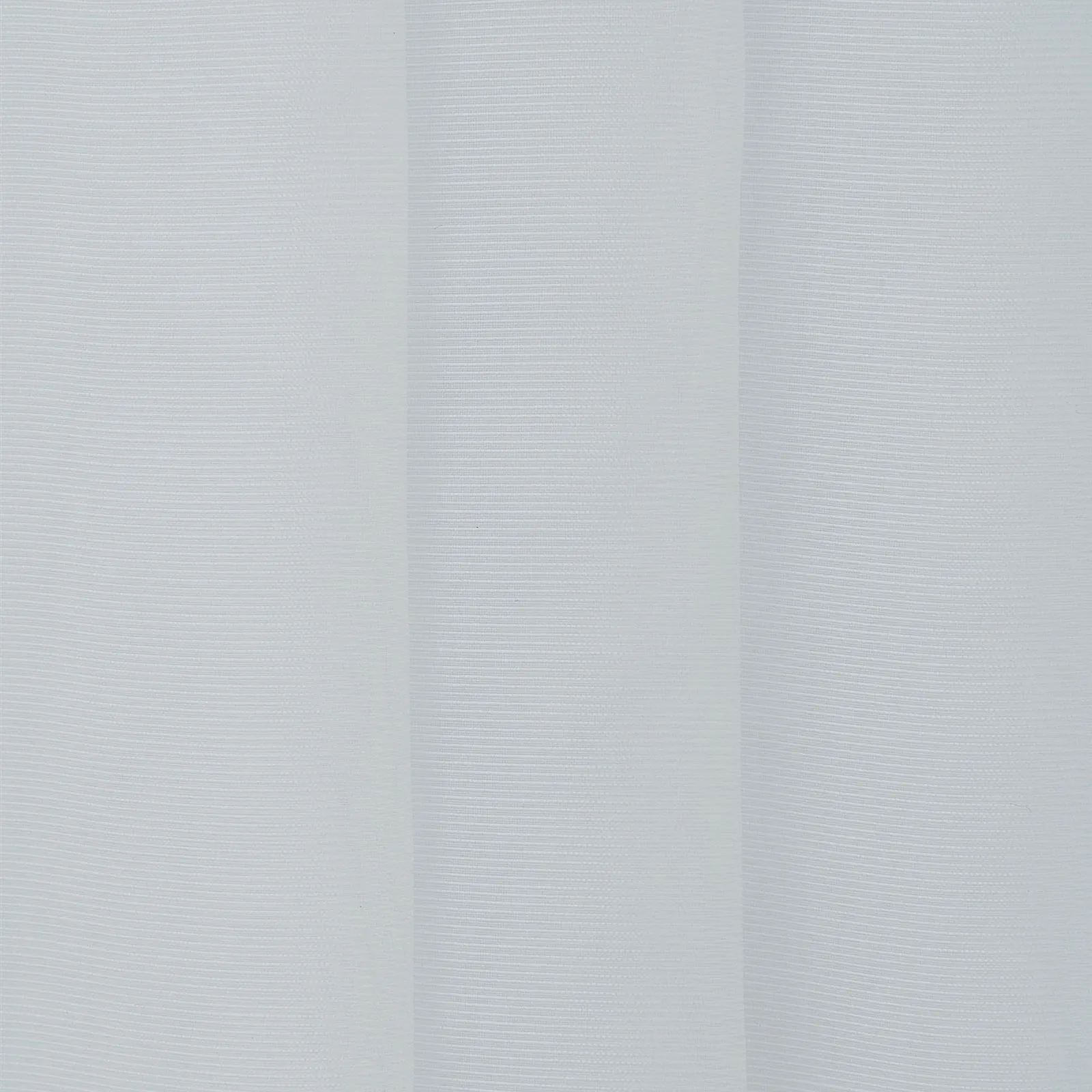 alternative - white - 7461610-01