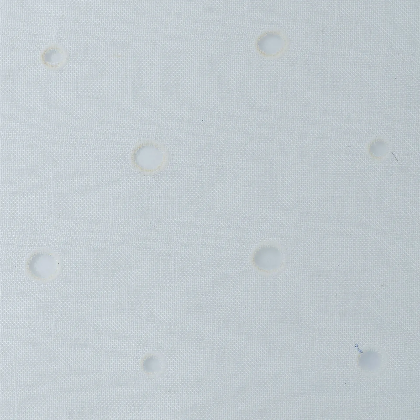 punctum - white - 6741210-01