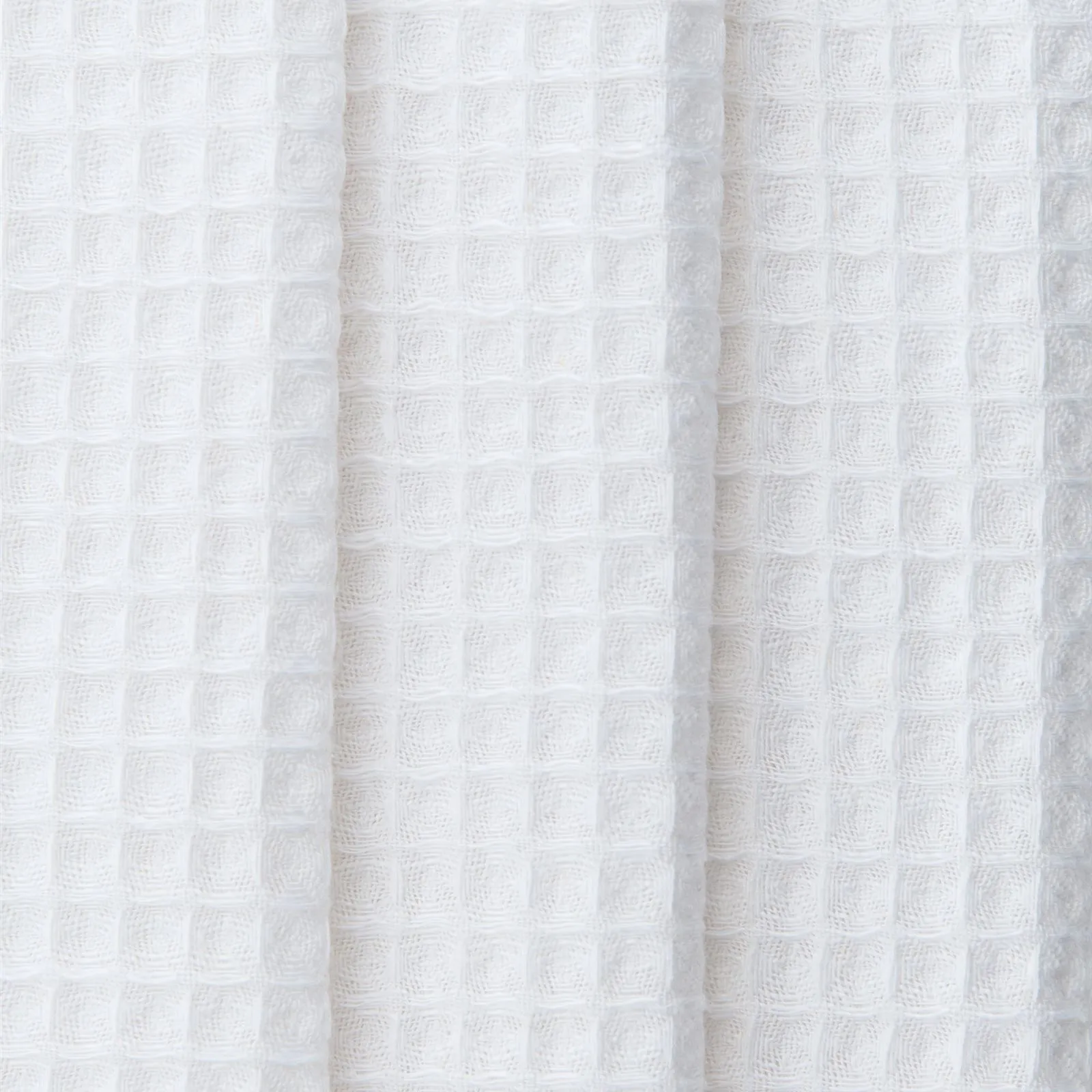 shape - white - 1331710-01