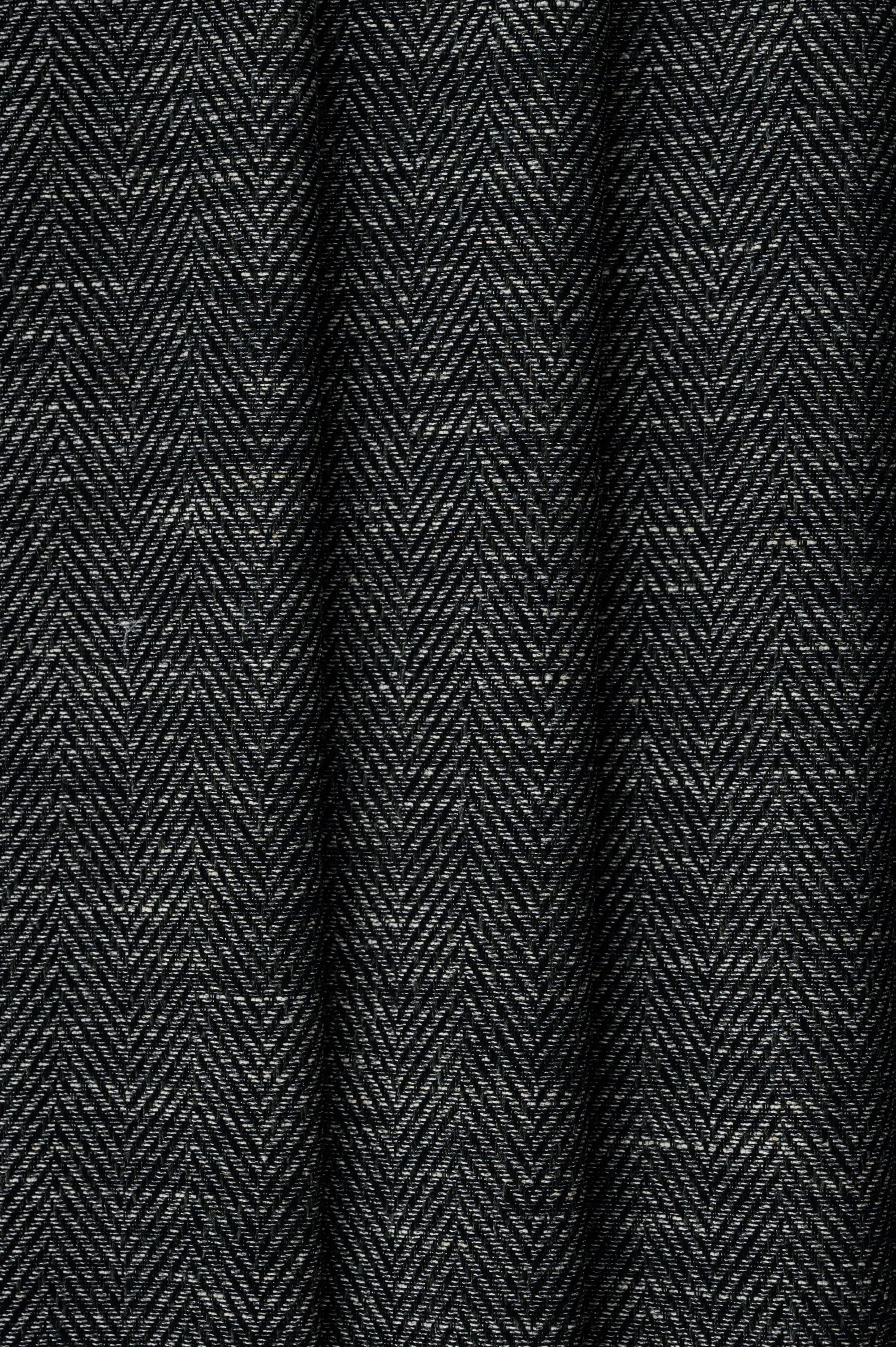 genesis - black - 2851726-01