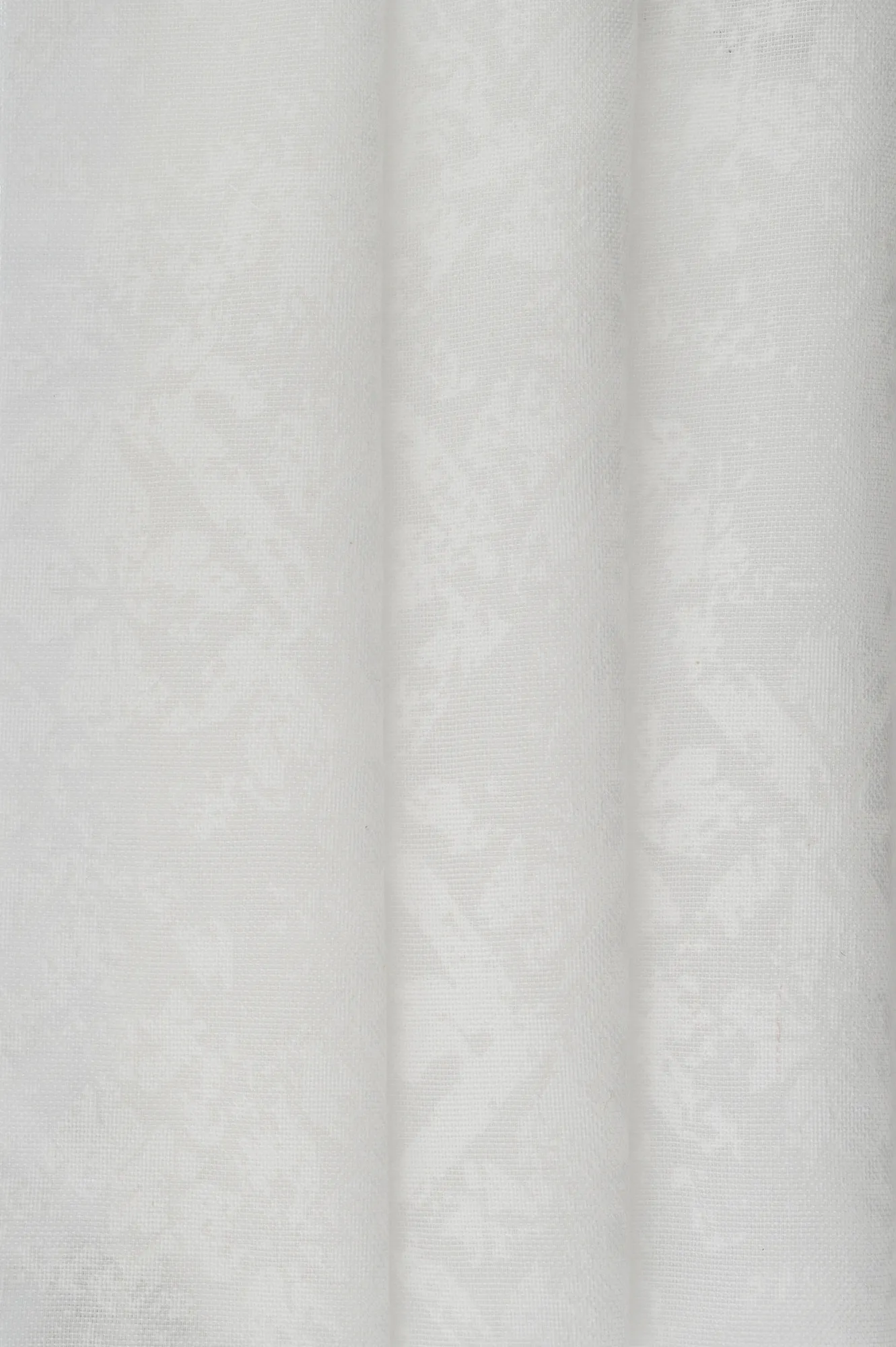 local - off white - 4768570-01