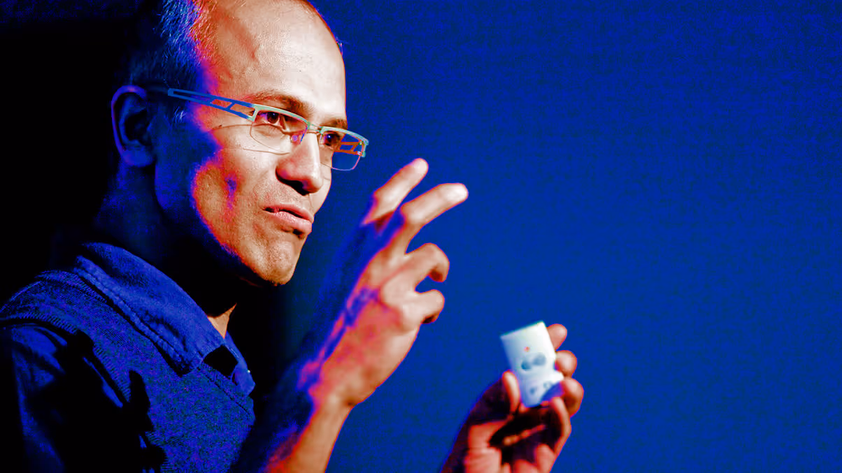 Satya Nadella Presenting