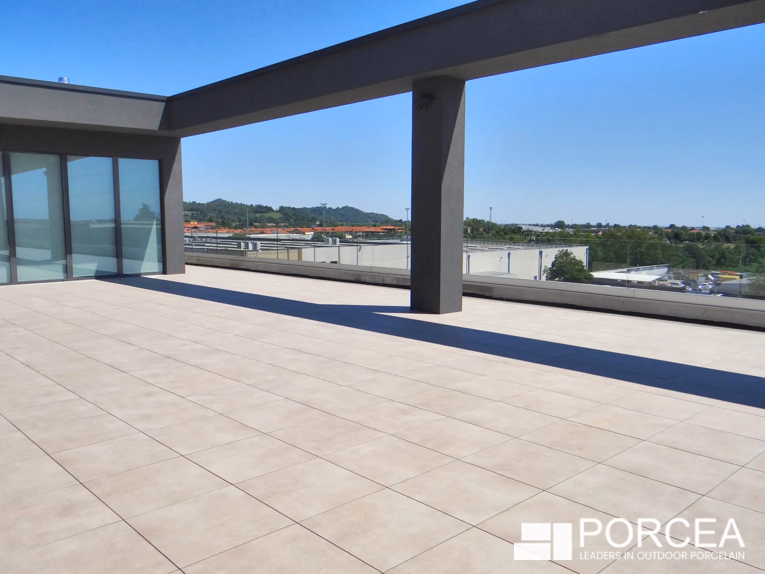 Porcea Almond