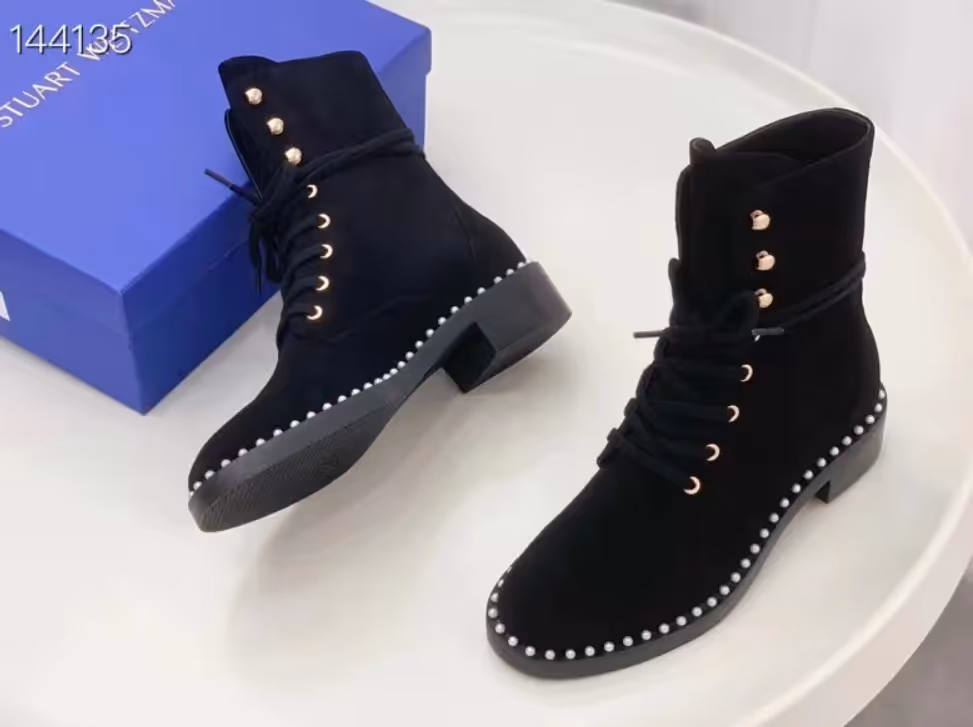 Women boots